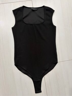 Hatch Maternity Black Women’s Intimate Top Size 0